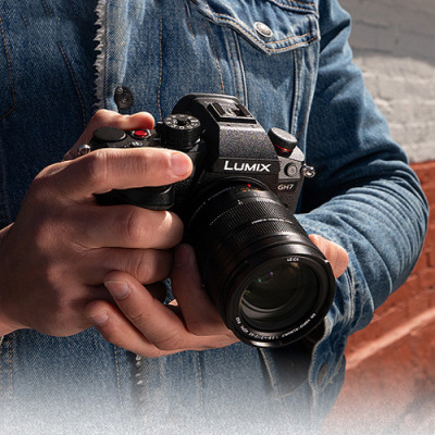 LUMIX GH7