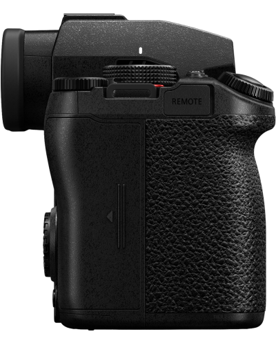 Digital camera Panasonic Lumix S DC-S5M2KEE Kit S-R2060E f/3.5-5.6