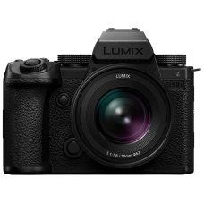 Digital Camera Panasonic Lumix S DC-S5M2XKEE Kit S-R2060E f/3.5-5.6