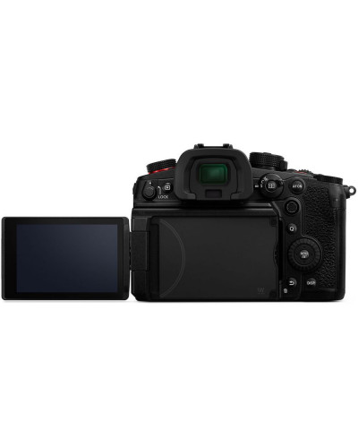 Цифрова фотокамера Panasonic LUMIX G DC-GH7 Body