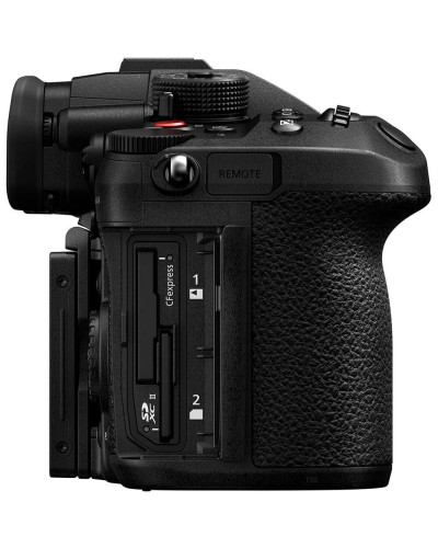 Цифровая фотокамера Panasonic Lumix G DC-GH7E Body