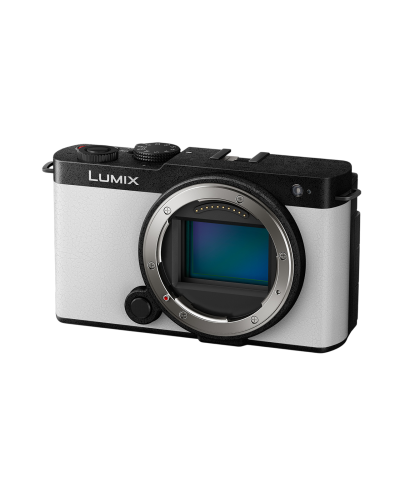 Цифрова фотокамера Panasonic Lumix S DC-S9E-W Body Smokey White