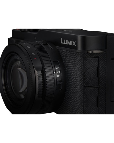 Цифровая фотокамера Panasonic Lumix DC-L10E-K Black