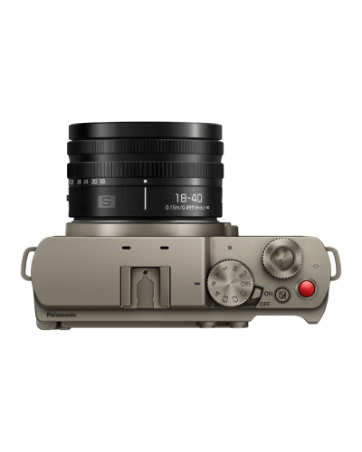 Digital camera Panasonic Lumix S9 Titanium Black +18-40mm Kit DC-S9NE-NB (Black Lens)