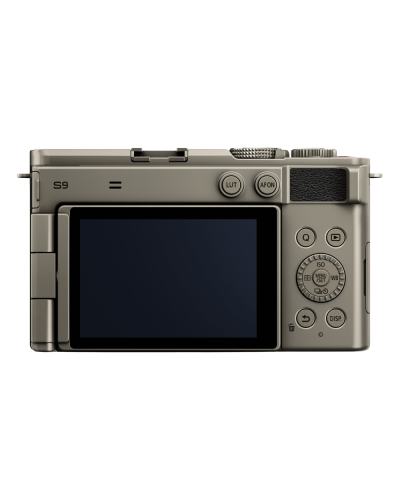 Digital camera Panasonic Lumix S9 Titanium Black +18-40mm Kit DC-S9NE-NB (Black Lens)